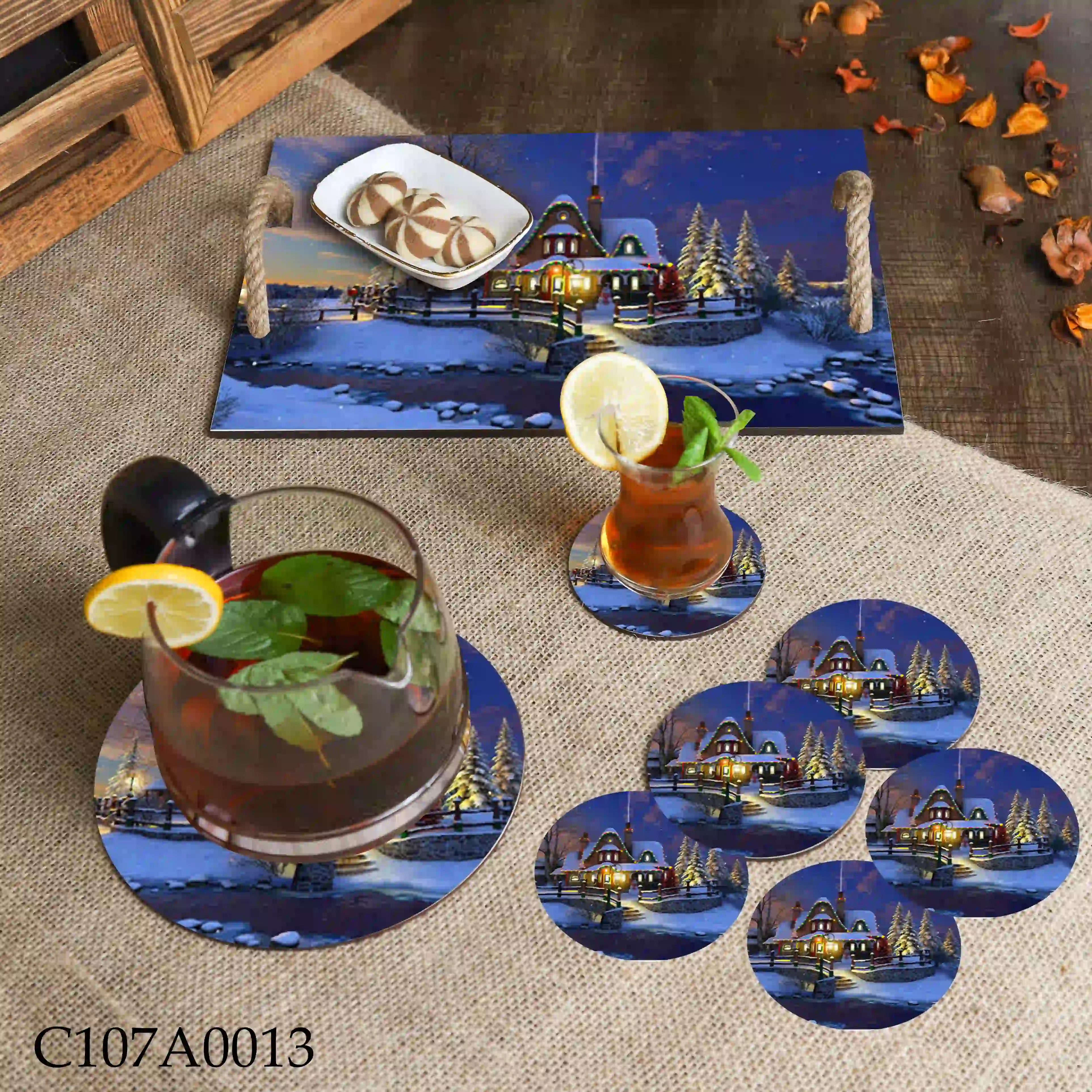 صينية مطبوعة بيت شتوي مزين بالأضواء